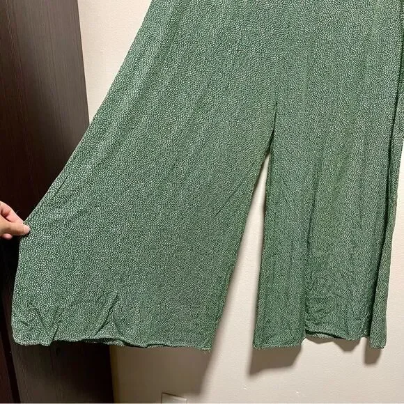 Flowy Geometric Floral Green White 100% Rayon Boho Comfy Wide Leg Soft Pants - Picture 2 of 8